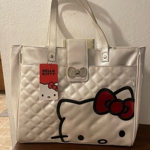 White Loungefly Hello Kitty Purse